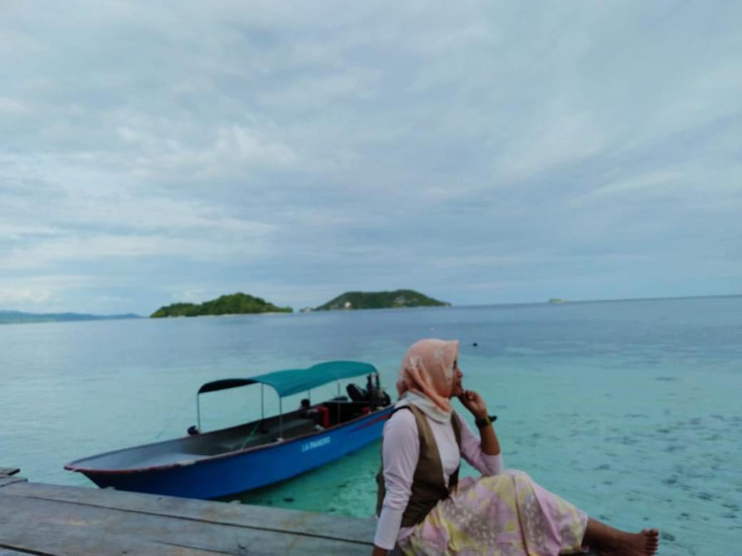 Raja Ampat Sandy Guest House Saonek Exterior photo